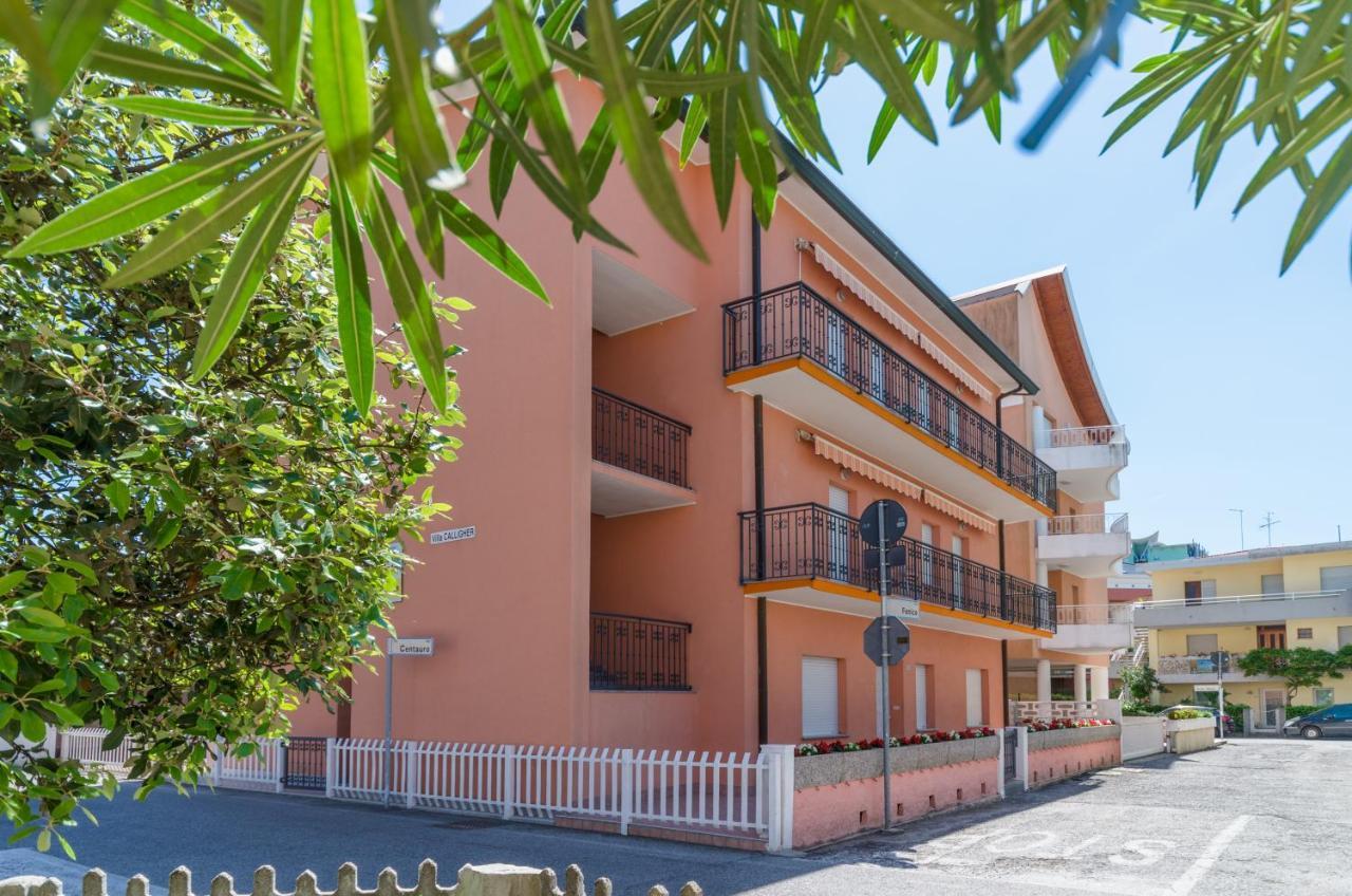 Appartamenti Calligher Bibione Exteriör bild